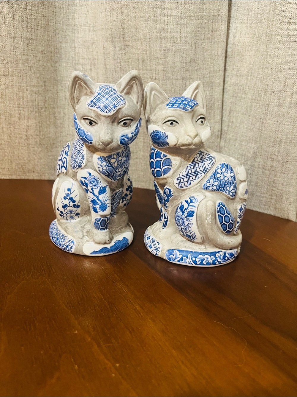 Vintage 1981 Nancy Lopez hand painted Mosiac Delft ceramic cat candle holders